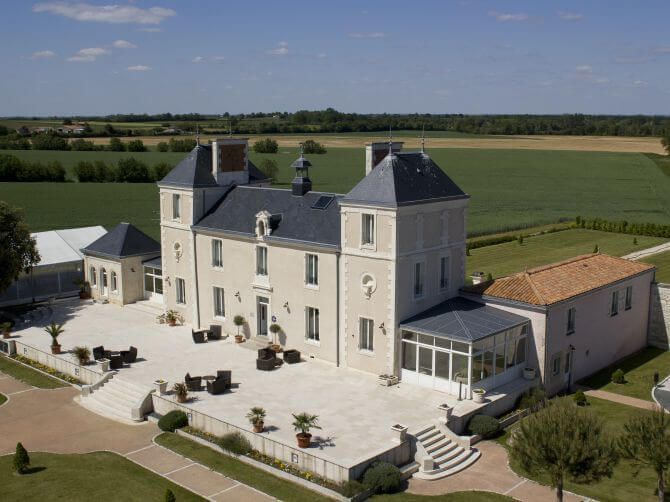 Château de la Sebrandière, sur le Domaine Mercier